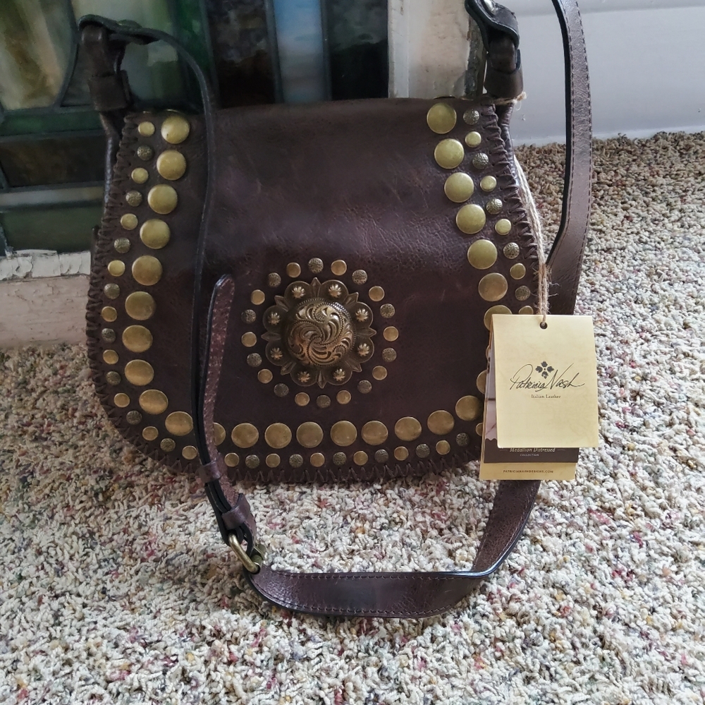Patricia Nash Luciana Medallion handbag